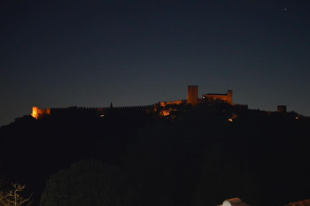 Casa Da Varzea - O Castelo A Janela!!! Óbidos Exterior foto